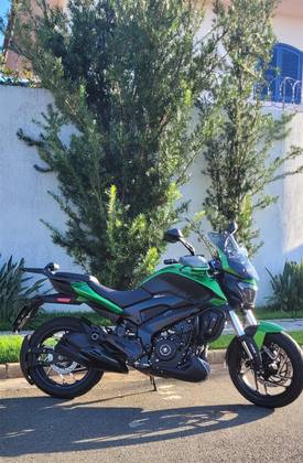 BAJAJ DOMINAR 400 